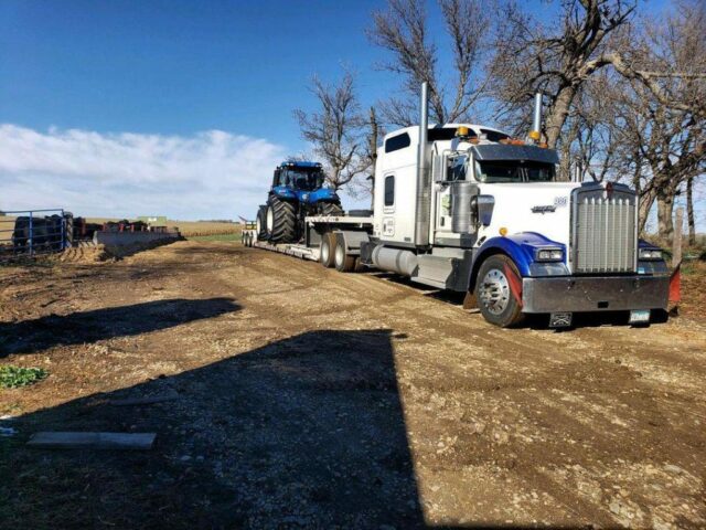 Another New Holland T8 delivered to a new home. We can arrange door-to-door delivery&hellip;