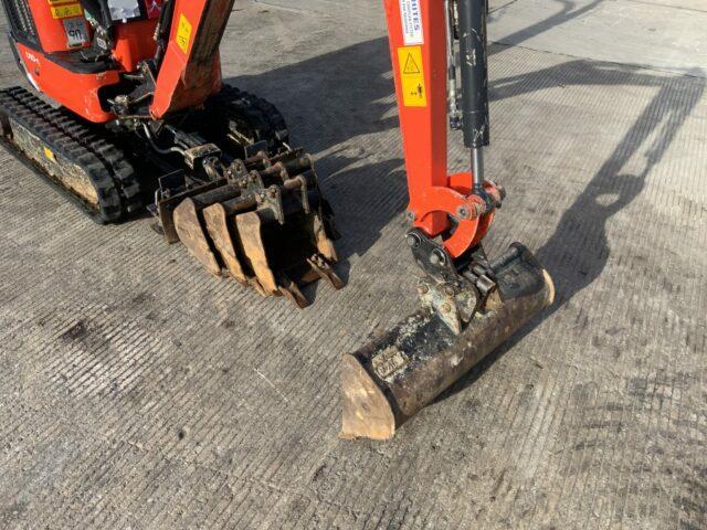 Diggers Archives - RJ and KD McLean Ltd - Tractors and Plant