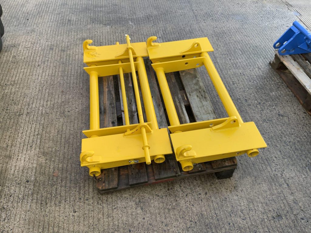 Choice of 2 Unused Converter Euro Headstocks