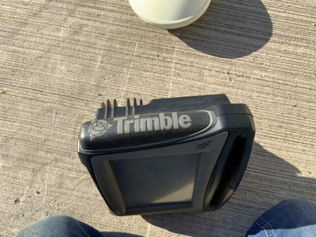 Trimble GPS Screen and Reciever