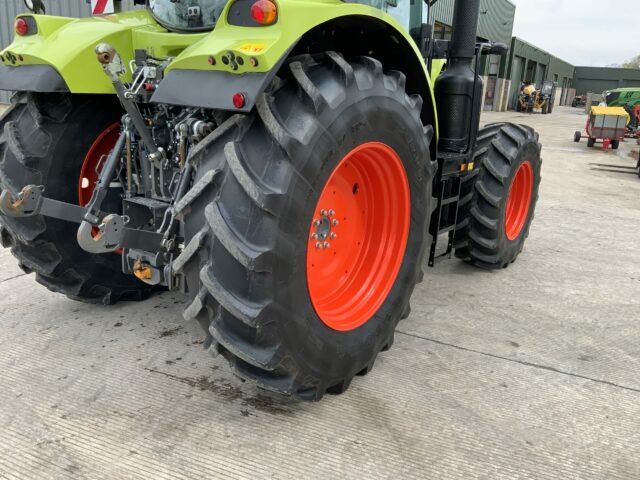 Claas Arion 610 Tractor (ST17482)