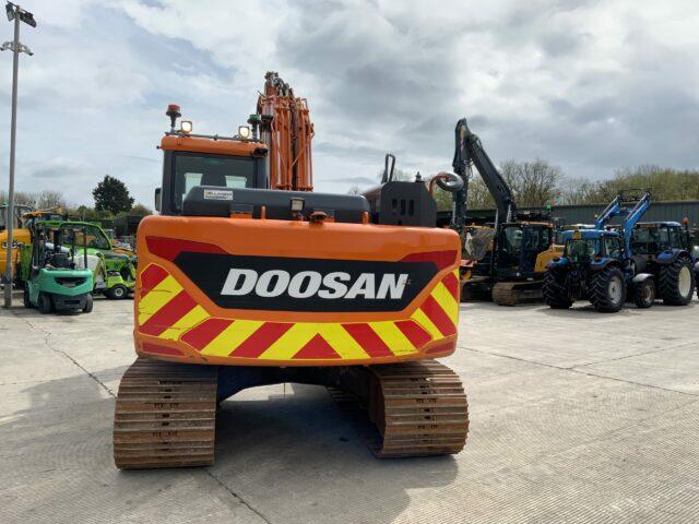 Doosan DX140LC Digger (ST19708)