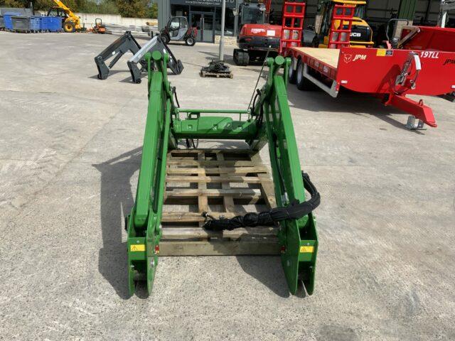 Unused John Deere 643R Loader Boom