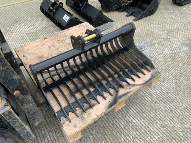 Unused Rhinox Grader Riddle Bucket