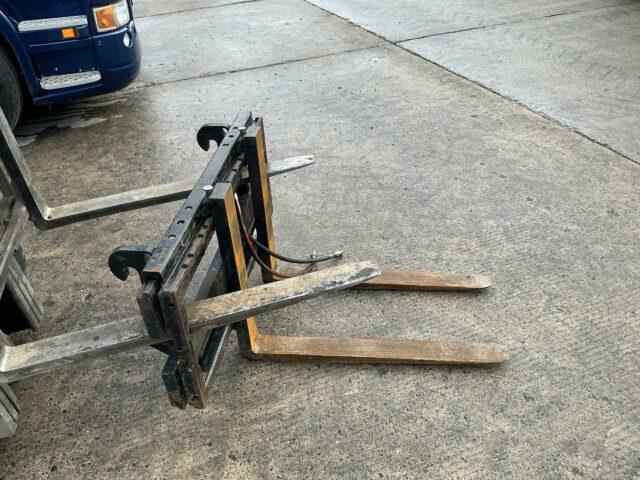 Hydraulic Side Shift Forks