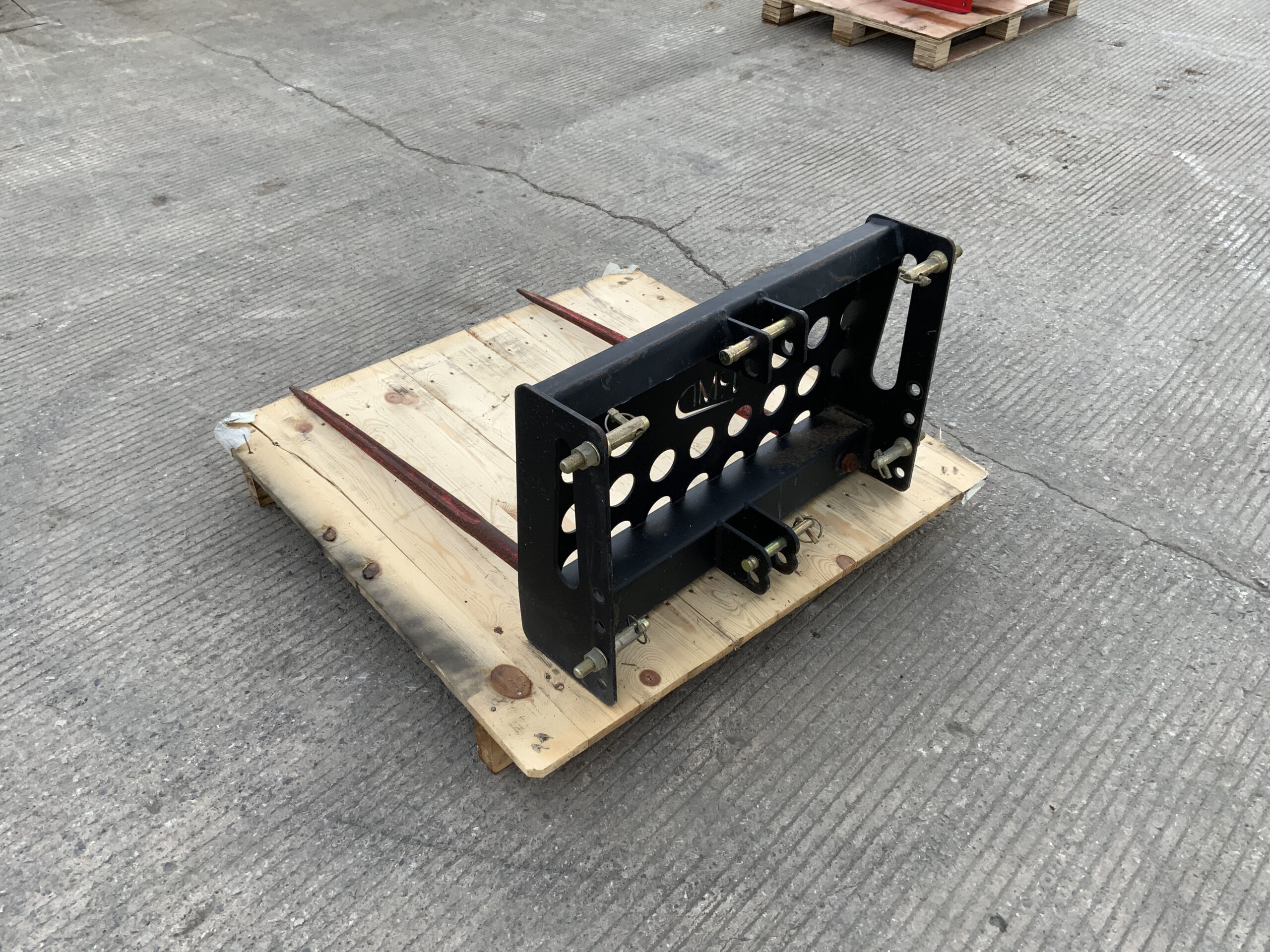RMD 3 Point Linkage Compact Bale Spike
