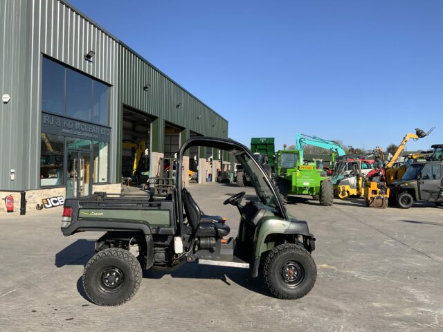 John Deere 855D XUV Gator