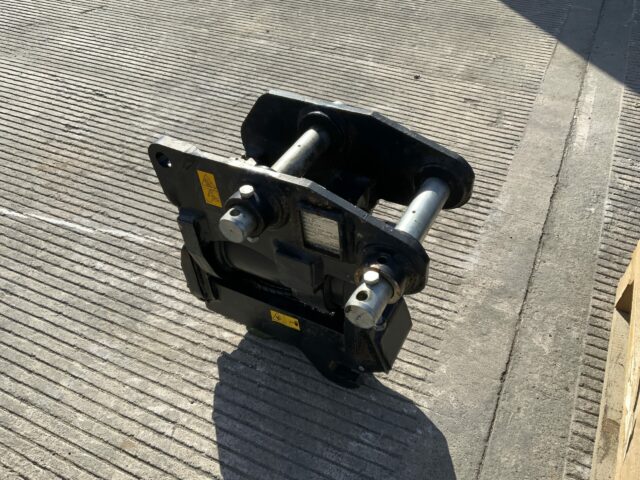 Geith Hydraulic Tilting Quick Hitch (ST22960)