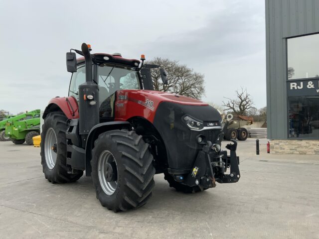 Case Magnum 310 Tractor (ST18497)