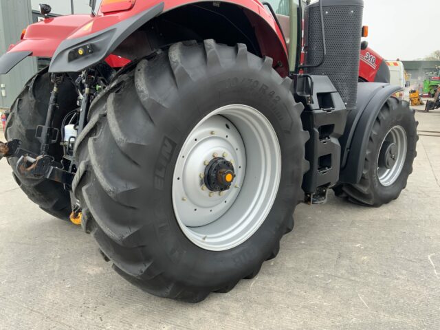 Case Magnum 310 Tractor (ST18497)