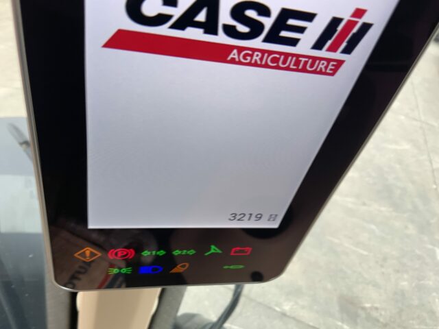 Case Magnum 310 Tractor (ST18497)