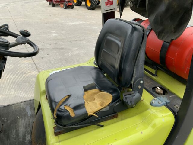 Clark CML18 Gas Fork Lift (ST21405)