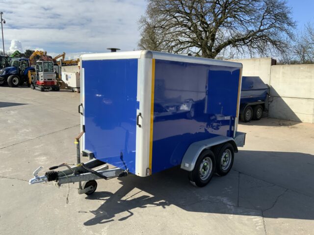 Indespension Twin Axle Box Trailer (ST22466)