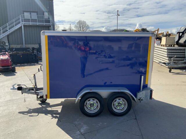 Indespension Twin Axle Box Trailer (ST22466)