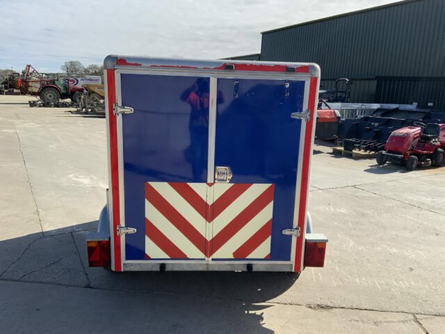 Indespension Twin Axle Box Trailer (ST22466)
