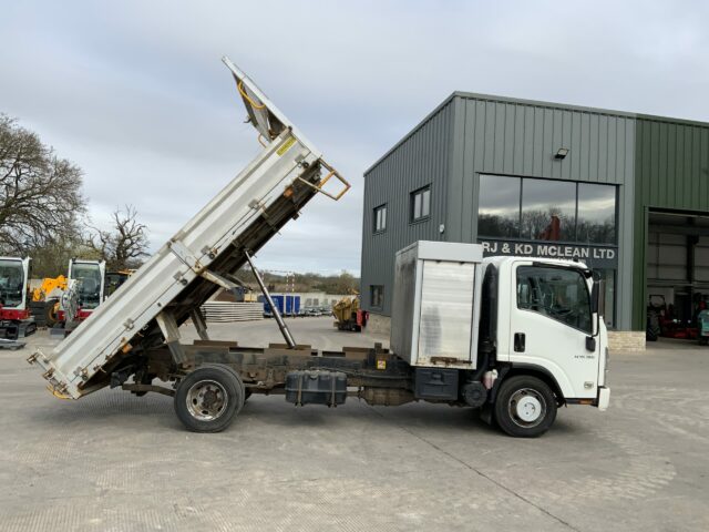 Isuzu N75.190 Tipper Lorry (ST22786)