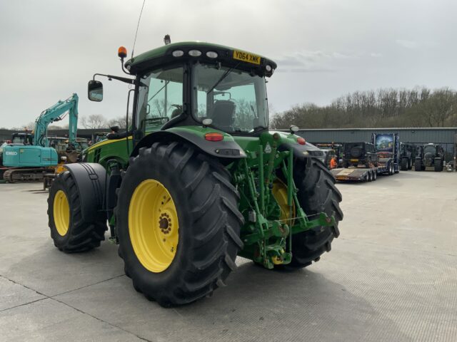 John Deere 8270R Tractor (ST21773)