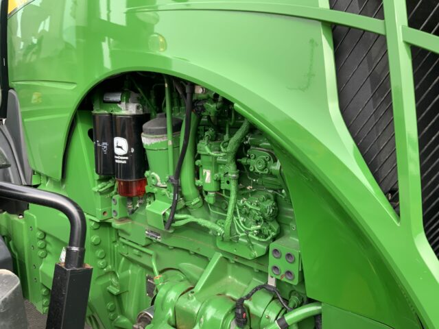 John Deere 8270R Tractor (ST21773)