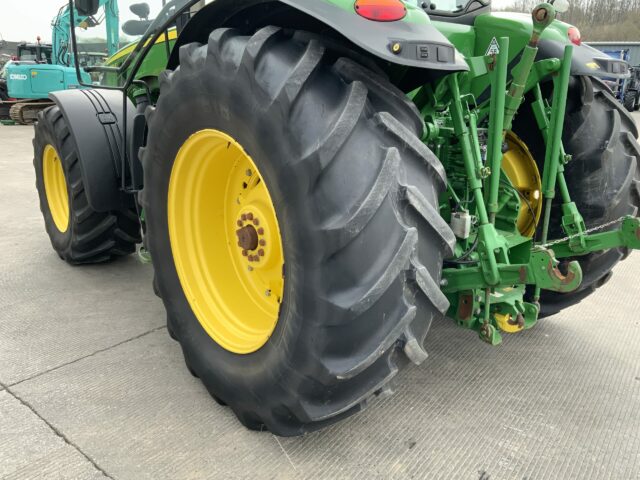 John Deere 8270R Tractor (ST21773)