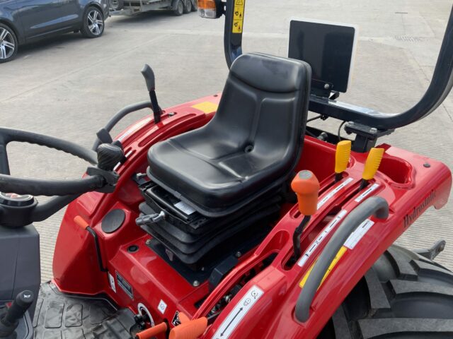 Massey Ferguson 1532 Compact Tractor (ST22752)