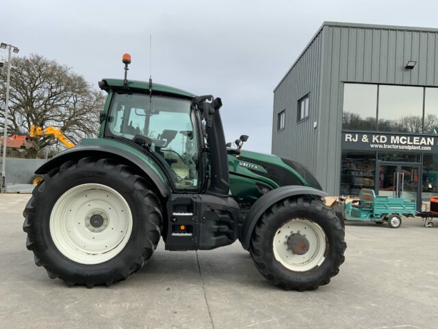 Valtra T214 Direct Tractor (ST22267)