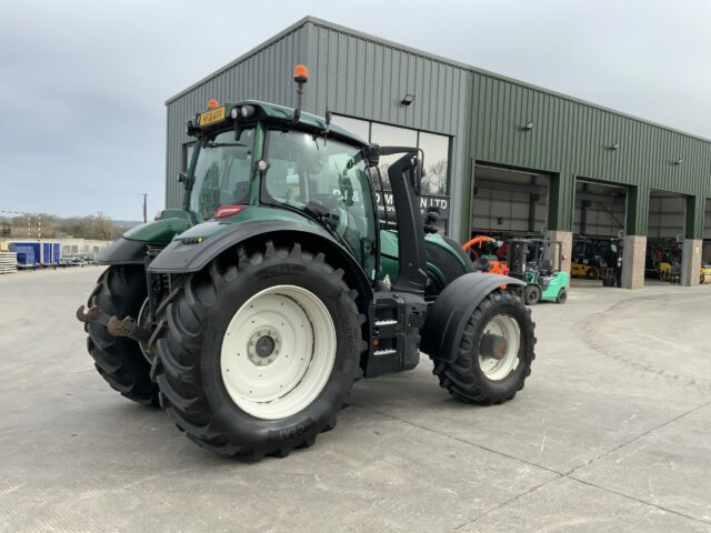 Valtra T214 Direct Tractor (ST22267)