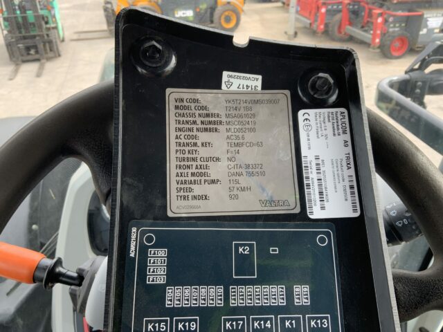 Valtra T214 Versu Unlimited Tractor (ST22268)