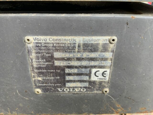 Volvo EC300 DL Digger (ST22570)
