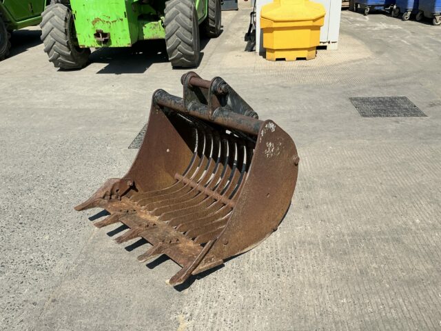 3FT Riddle Bucket