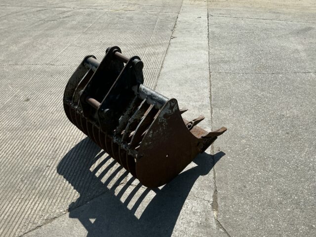 3FT Riddle Bucket