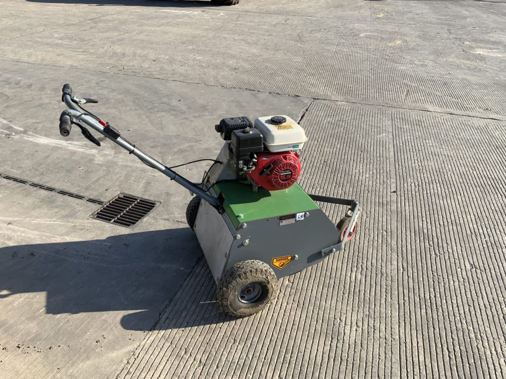 Risboro Turf Products MW18 Pedestrian Spiker