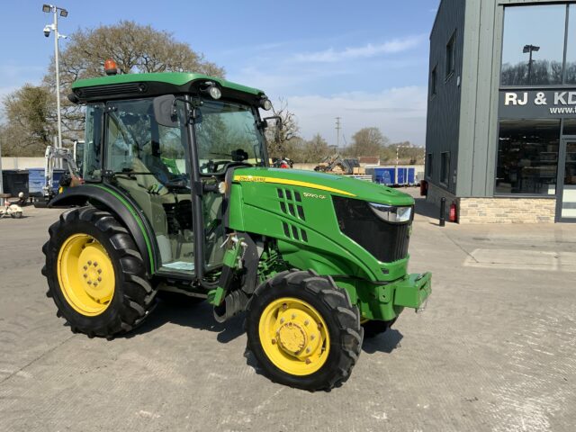 John Deere 5090GF Narrow Tractor (ST22965)