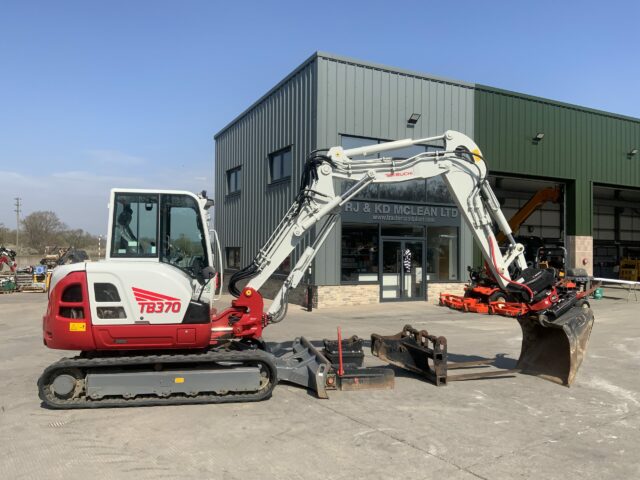 Takeuchi TB370 Complete With Rototilt Rotator (ST22841)