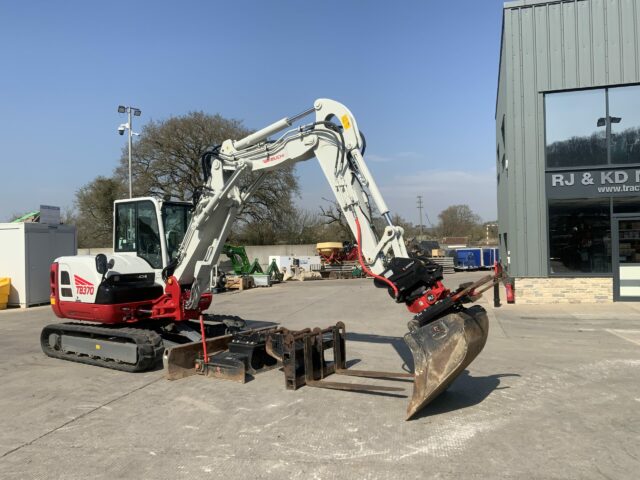 Takeuchi TB370 Complete With Rototilt Rotator (ST22841)