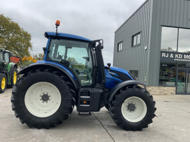 Valtra N174 Active Tractor (ST23159)