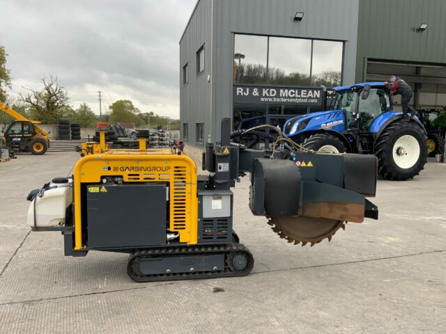 Garbin Fiber 450E Remote Control Wheel Excavator (ST22902)
