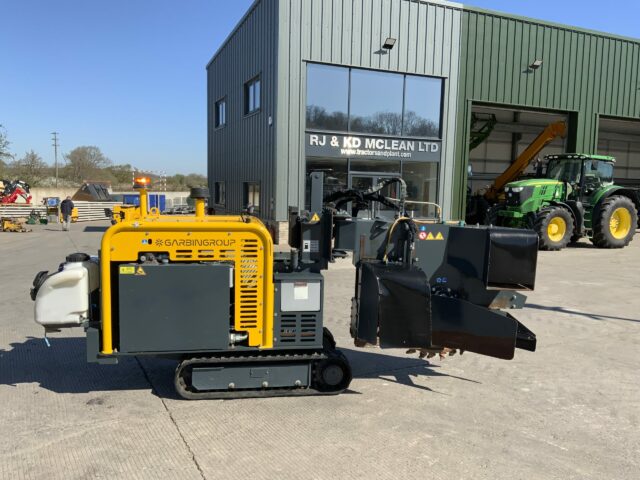 Garbin Fiber Remote Control Wheel Excavator 450E (ST22898)
