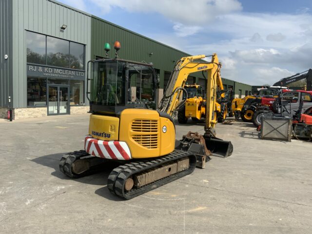 Komatsu PC55MR-3 Digger (ST22563)