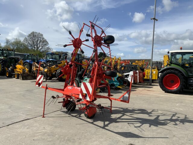 Kuhn GF6401 MH Digidrive 6 Star Tedder (ST23140)