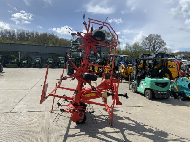 Kuhn GF6401 MH Digidrive 6 Star Tedder (ST23140)