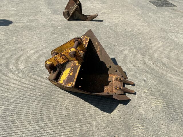 JCB V Bucket