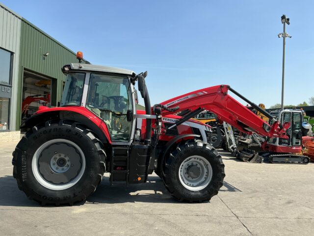 Massey Ferguson 7S.180 Tractor (ST22970)