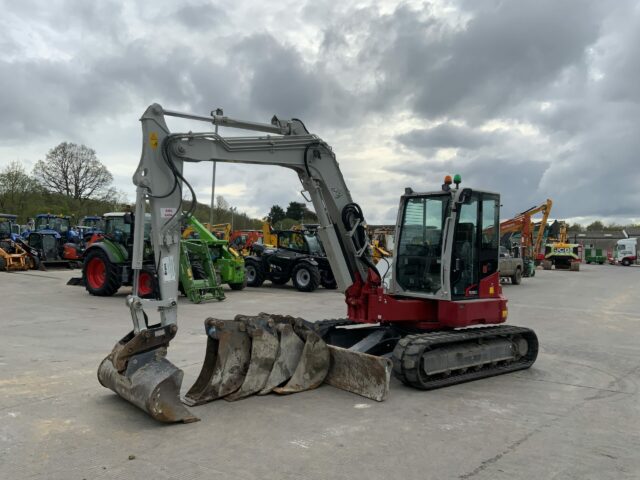 Takeuchi TB280FR Digger (ST22790)