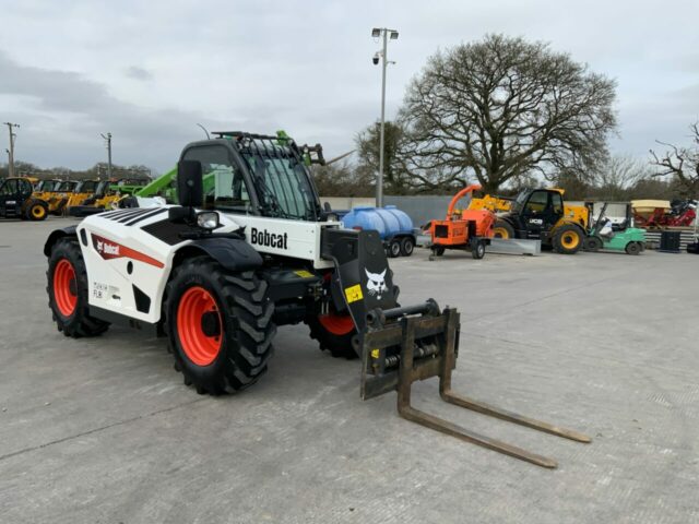 Bobcat TL30.70 Telehandler (ST22408)