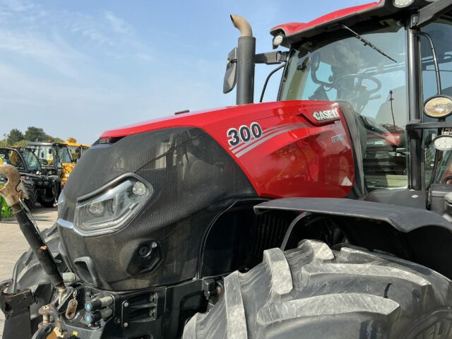 Case Optum 300 Tractor (ST22818)