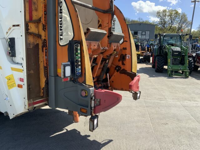 Dennis Eagle Elite-6 4x2 Bin Lorry