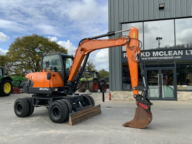 Doosan DX57 Wheeled Excavator (ST23100)