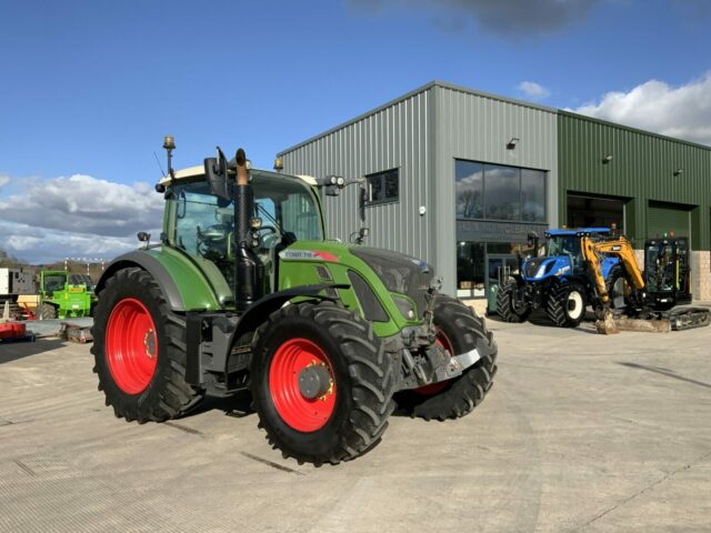 Fendt 718 Power Plus Tractor (ST21479)