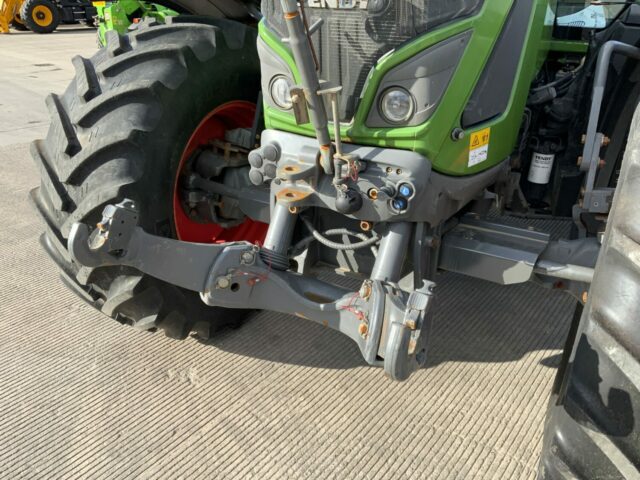Fendt 718 Power Plus Tractor (ST21479)