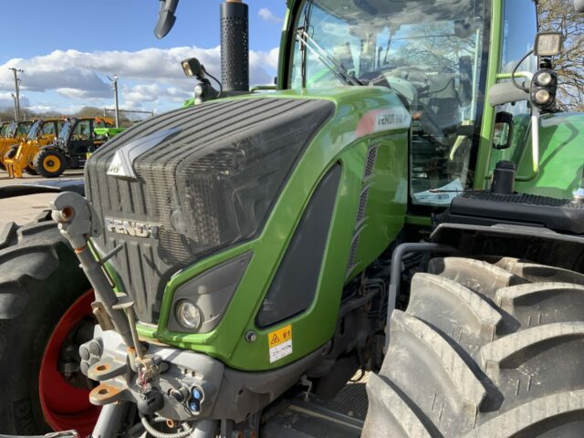 Fendt 718 Power Plus Tractor (ST21479)